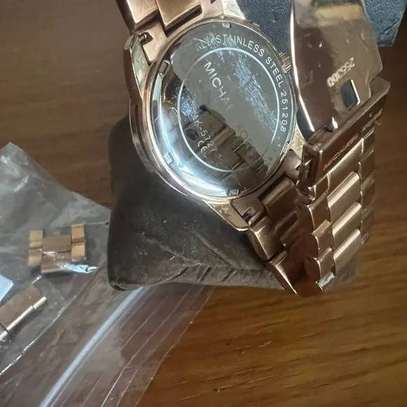 MK Watch, rose gold.
